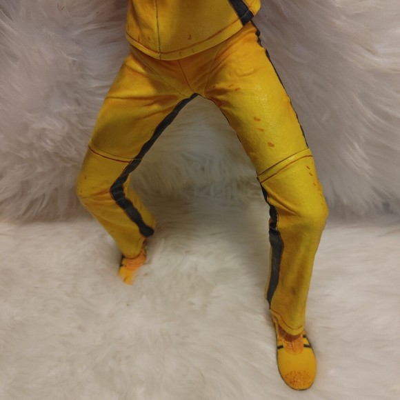 NECA 2004 KILL BILL Motion Activated Sound THE BRIDE Action Figure 18" No Sword - Picture 6 of 11